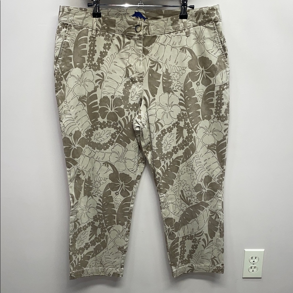 NWOT Tommy Bahama Cropped Stretch Cotton Pant Tropical Floral Print Neutral 14